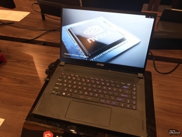 Первый взгляд на игровые ноутбуки MSI с CES 2020: экран 300 Гц и гигантский аккумулятор в компактном корпусе